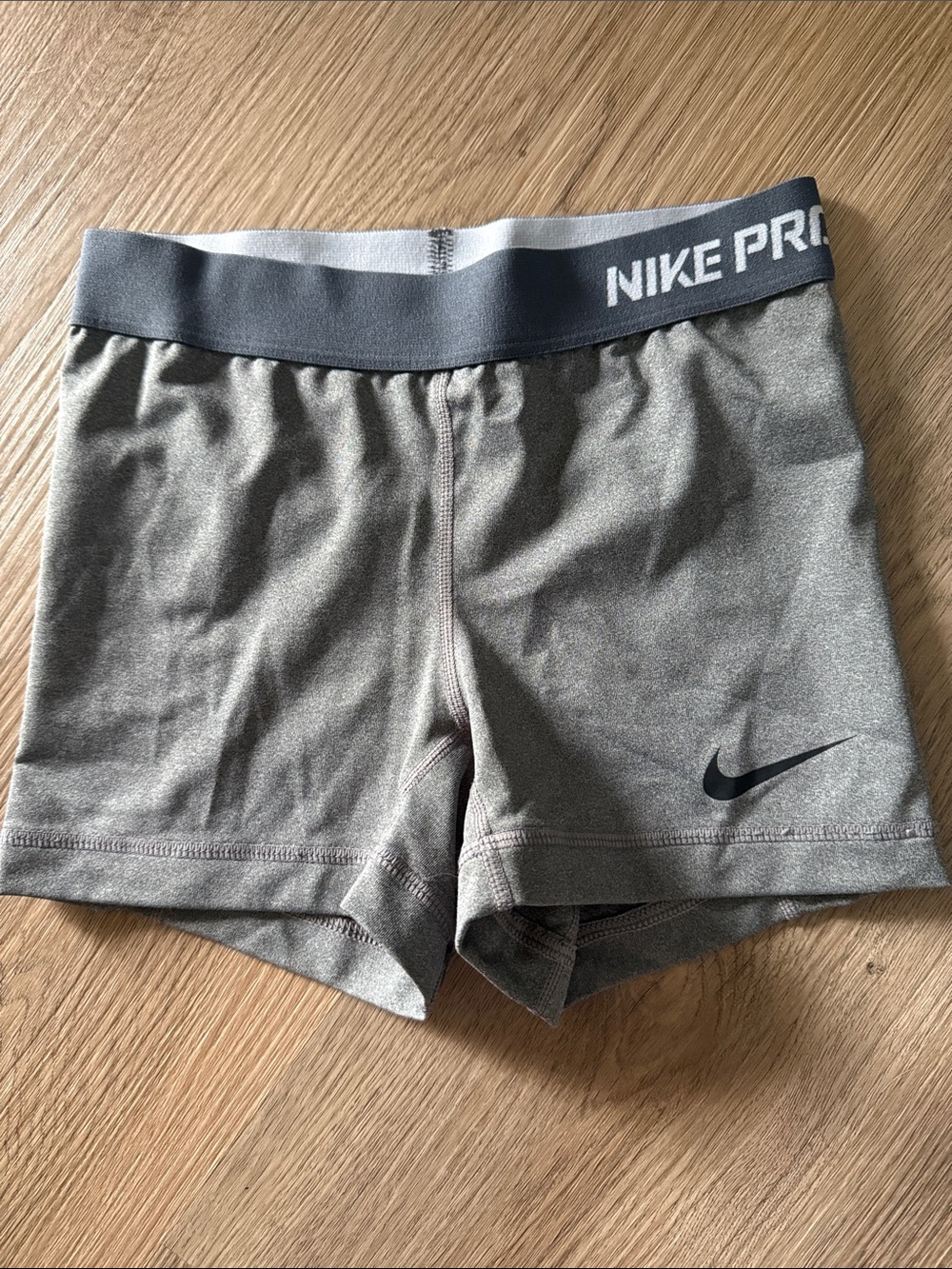 Nike Pro Women's Heather Gray Athletic Shorts